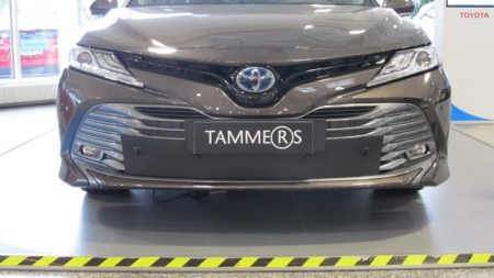 Maskisuoja Toyota Camry 19-